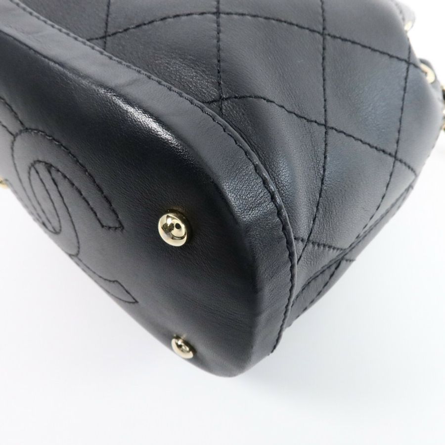 CHANEL 羊皮皮革Bucket Bag鏈帶肩背袋-12