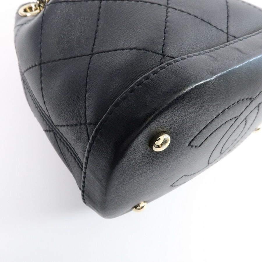 CHANEL 羊皮皮革Bucket Bag鏈帶肩背袋-13