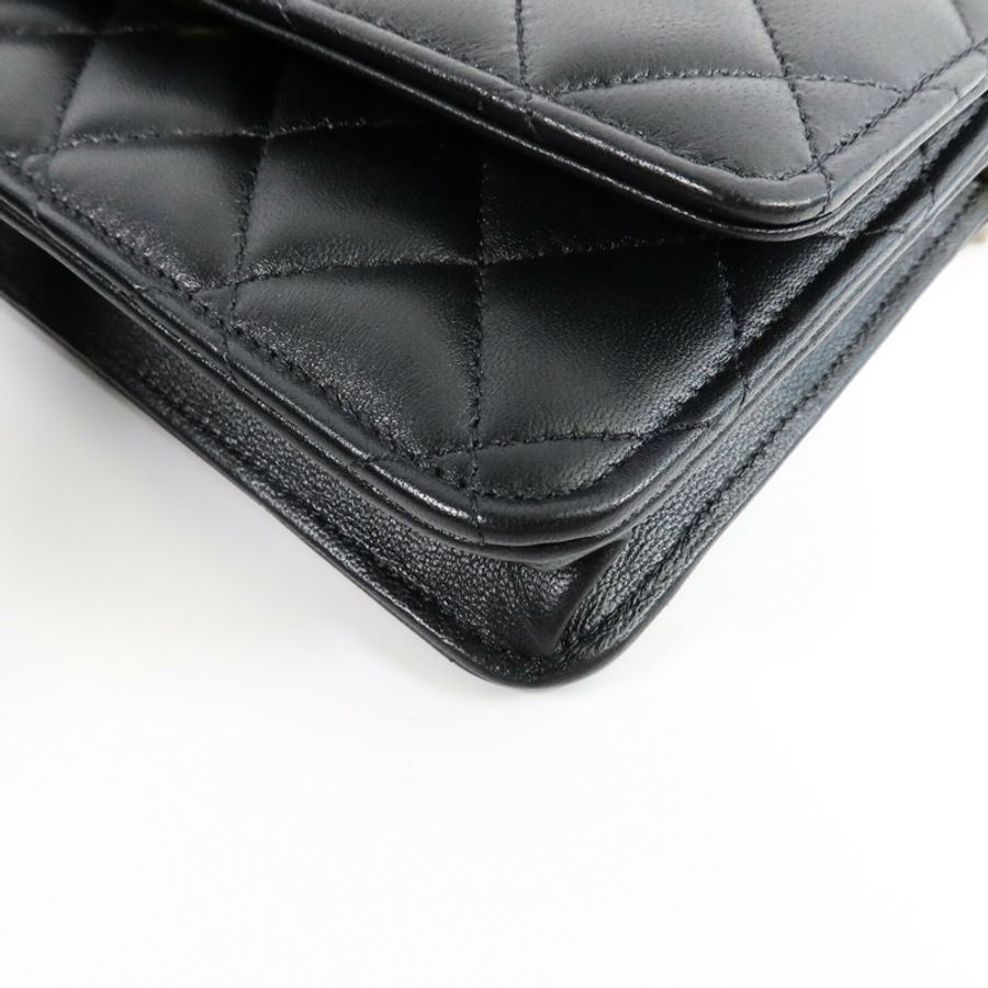 CHANEL 羊皮皮革WOC Wallet On Chain鏈帶肩背袋-10