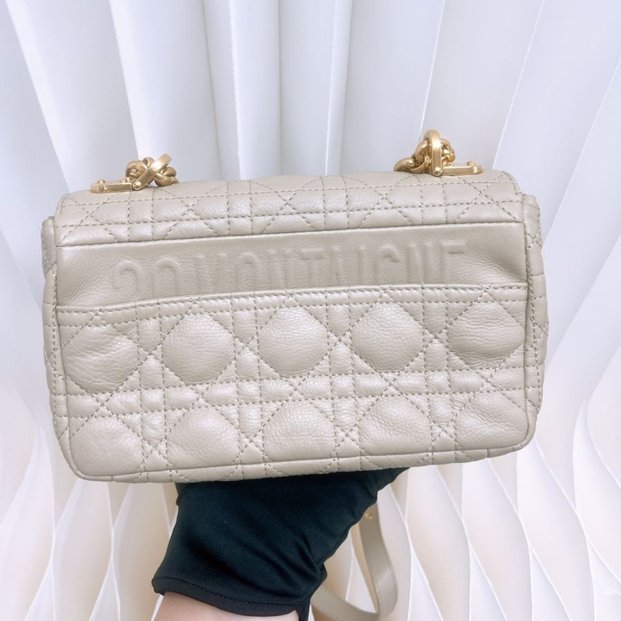 Dior caro 小號奶茶鏈條包-5