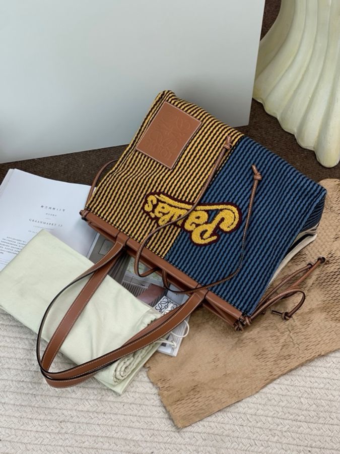 LOEWE x Paula's lbiza 羅意威 限定托特包-3