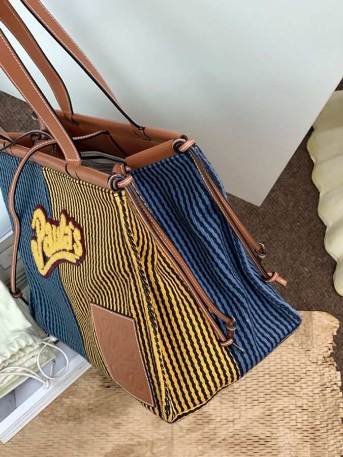 LOEWE x Paula's lbiza 羅意威 限定托特包-5