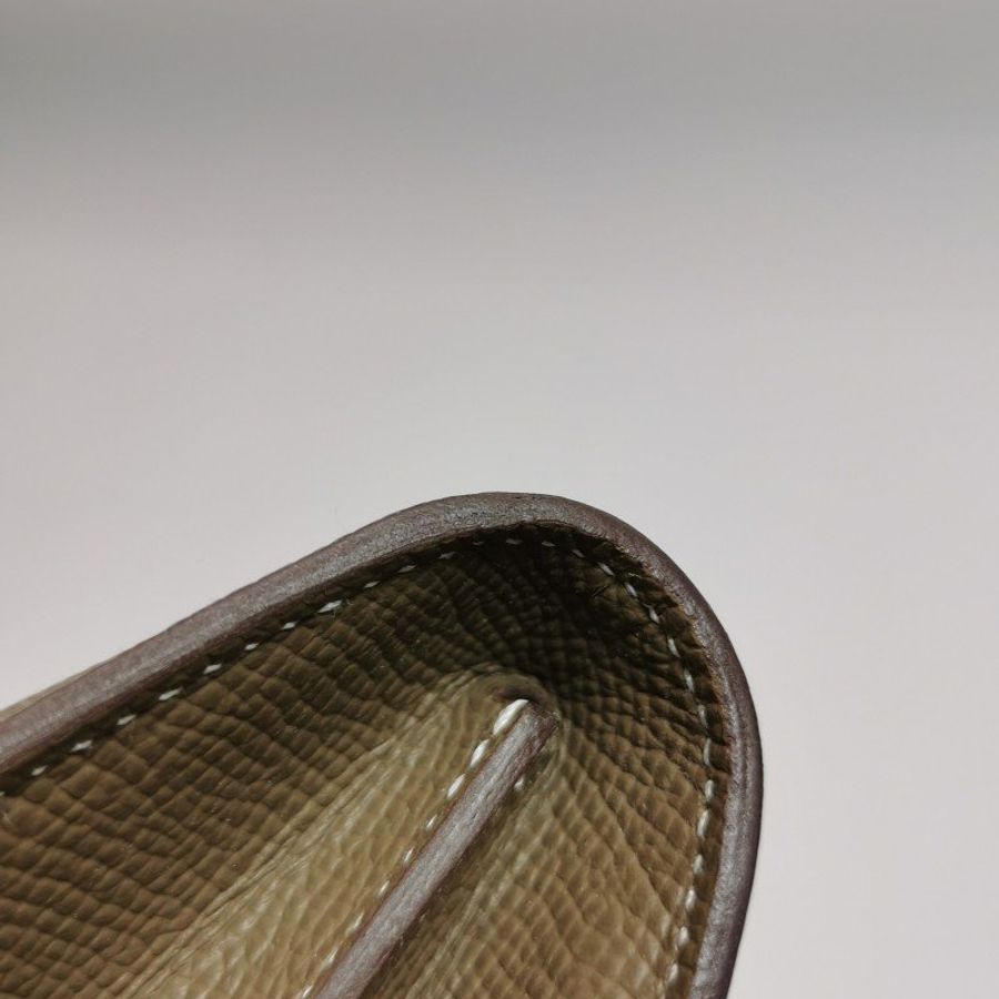 Hermes Kelly凱莉包大純色旋扣皮夾Epsom牛皮金扣18etoupe大象灰Y刻-17