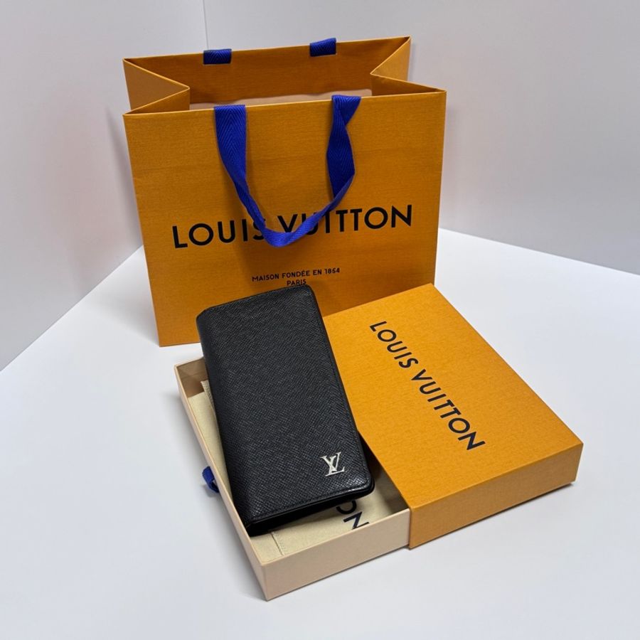 (極新/晶片款🆕) LV M30501 Taïga牛皮 長夾 專櫃29,100-2
