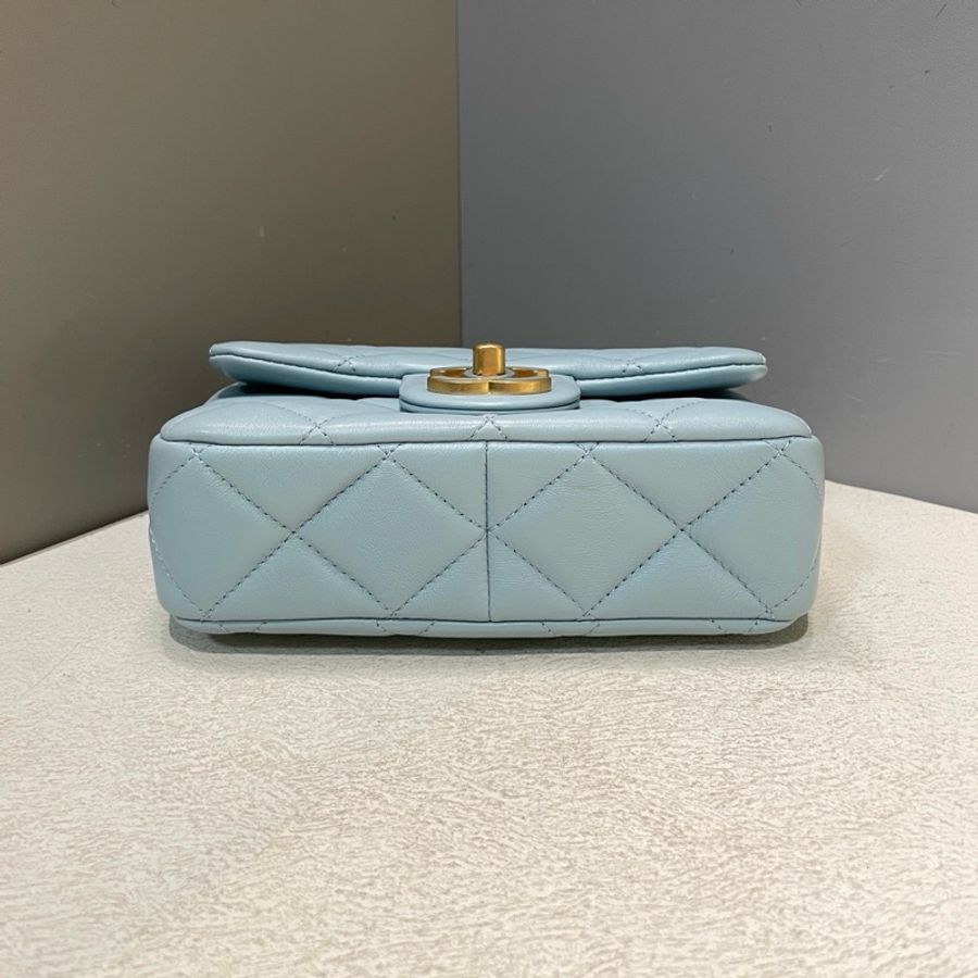 Chanel/香奈兒 22p淺藍色琺瑯雙C扣方胖手提包斜挎包 金扣-4