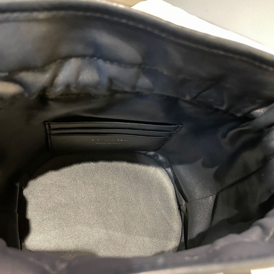 Dior/迪奧25年新款30 Montaigne迷你小福袋水桶包-7