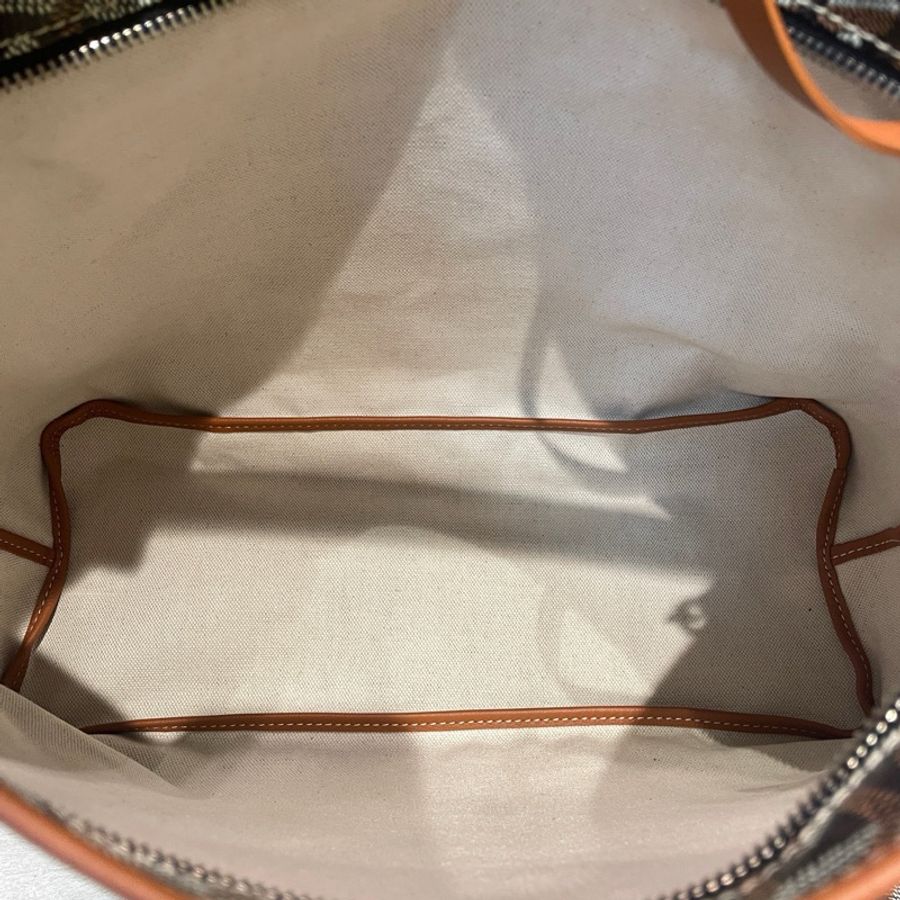 Goyard/戈雅黑棕Hobo容量大自重輕,百搭不挑場合-7
