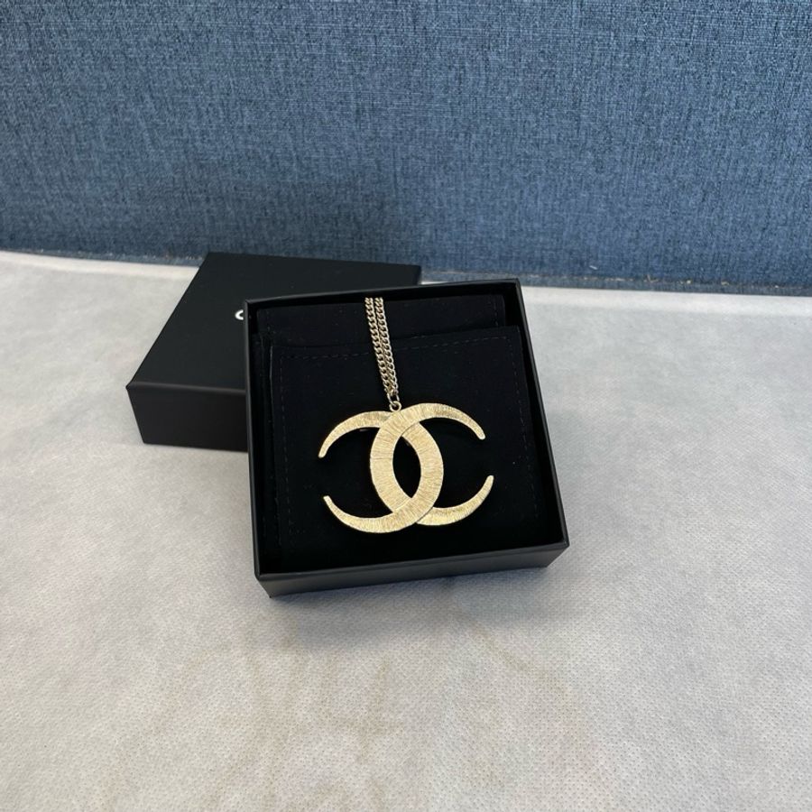 香奈兒CHANEL雙C大Logo毛衣鏈,成色99新-4