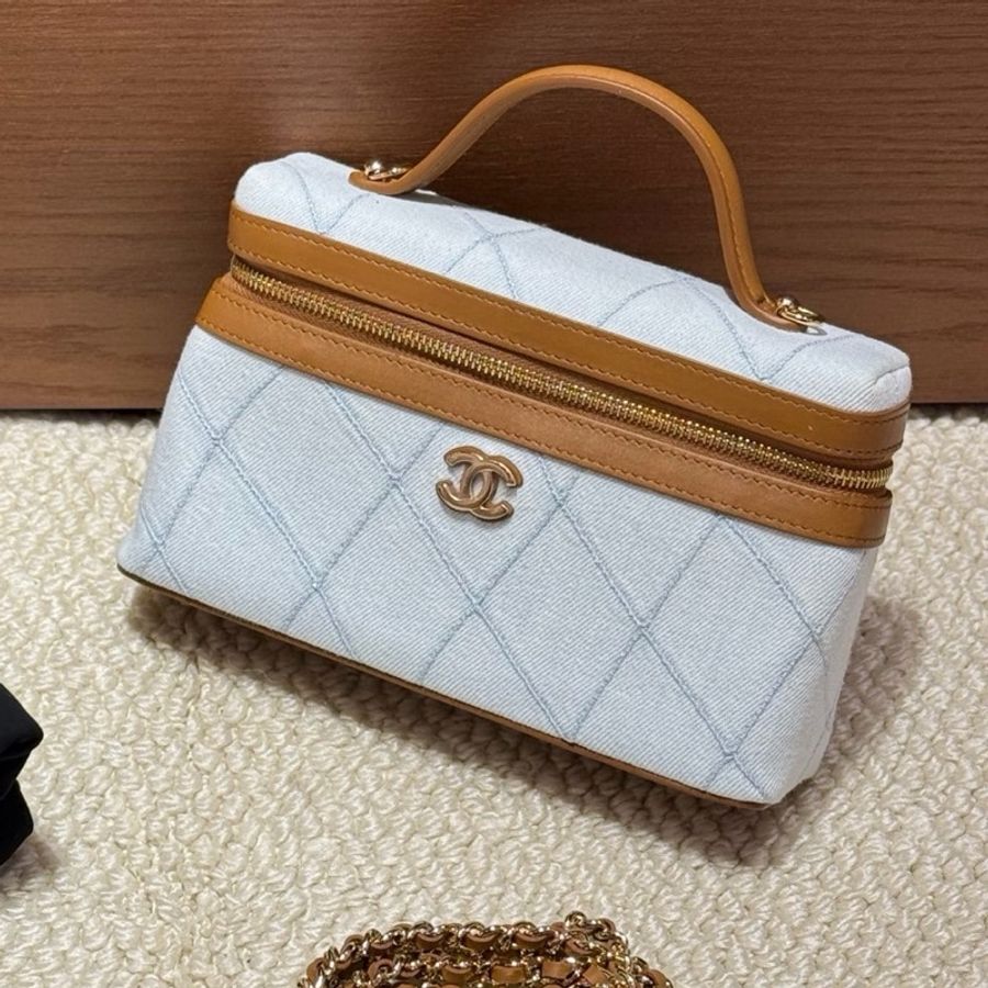 Chanel/香奈兒 26m coco beachLp飯盒包 淡藍丹寧+焦糖色飾邊 尺寸:17*19.5 附件:塵袋-1