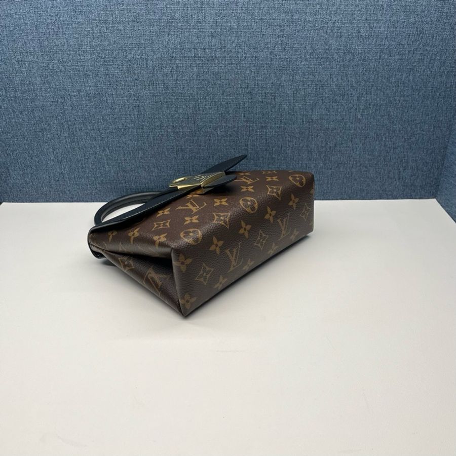 Louis Vuitton路易威登老花Locky BB手拎單肩包-4