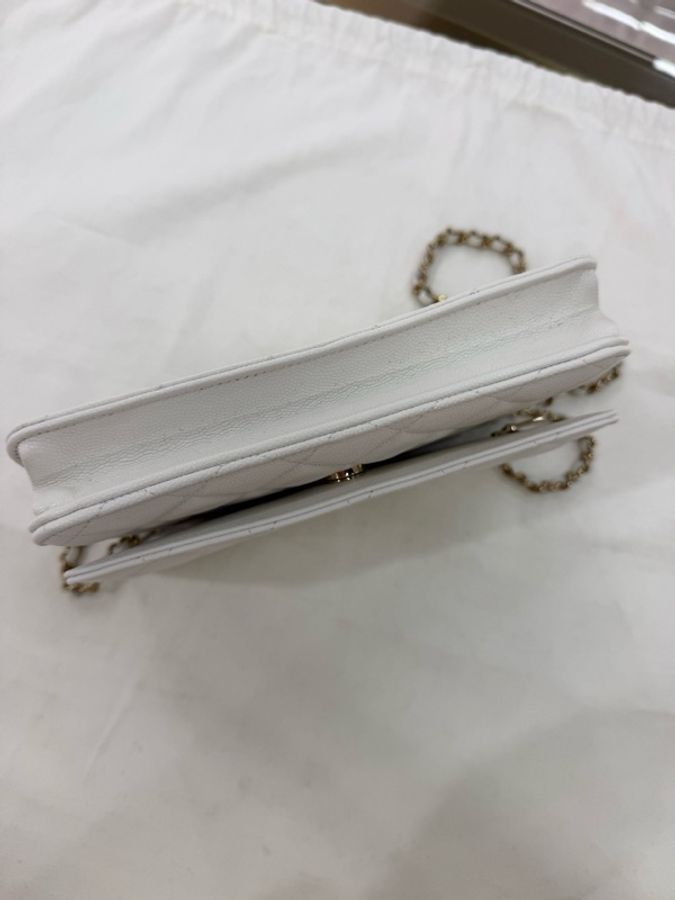 未使用CHANEL香奈兒 WOC 經典銀扣菱格紋 皮穿鏈 粒面小牛皮 口蓋包單肩斜挎包 12.3*19.2*3.5cm芯片款 附件 防塵袋 盒子。-4
