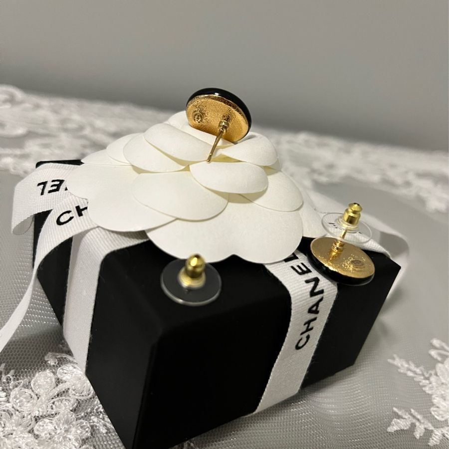 CHANEL 香奈兒《全新》經典黑白雙C耳釘|金色Logo|全配附購證|專櫃正品-18