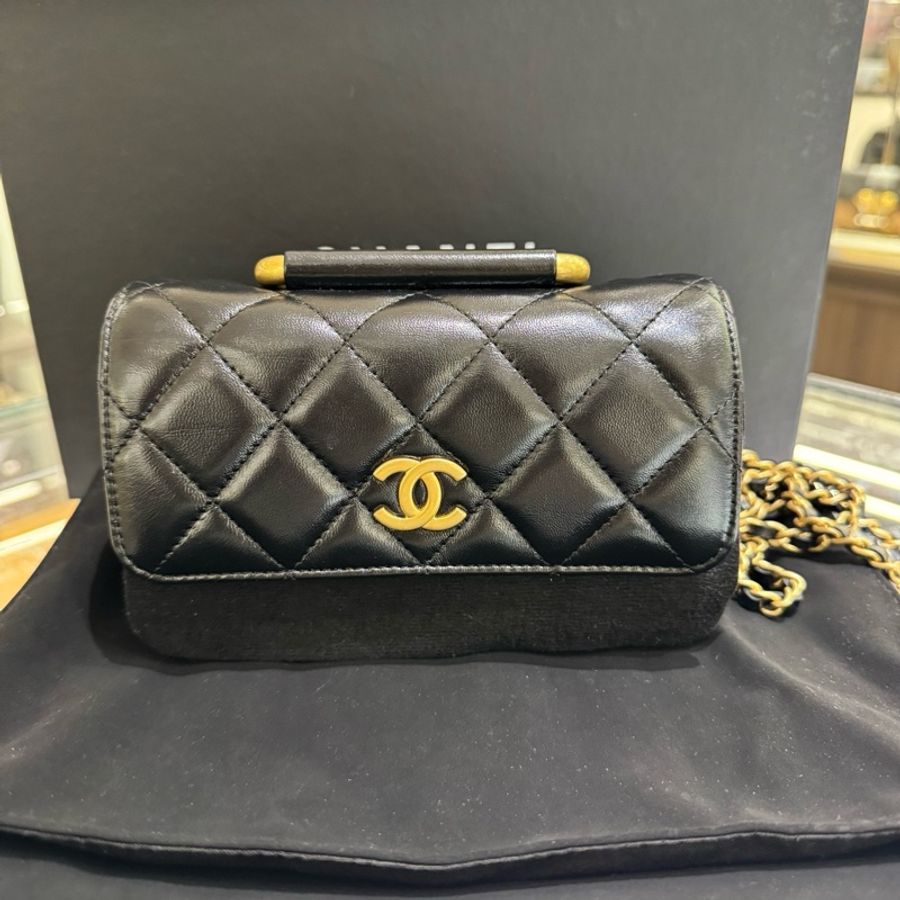 Chanel香奈兒 23B黑金復古圓環手柄包 底長17cm 附件全套-2