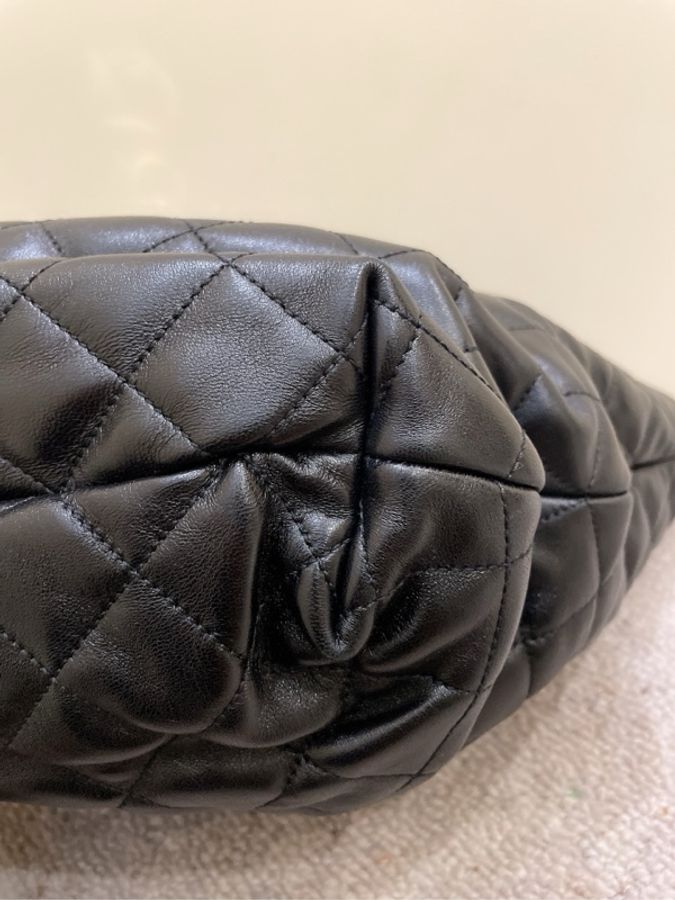 未使用 YSL 聖羅蘭 care Maxi tote 子母購物袋 可單肩手提 黑金羊皮 尺寸:38x43cm-13