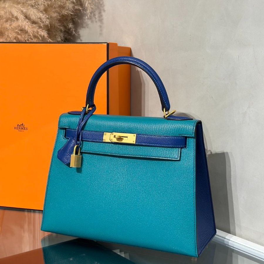 HERMES Kelly 28 - Bleu Paon/Bleu Electrique 孔雀藍拚電光藍金 A-2
