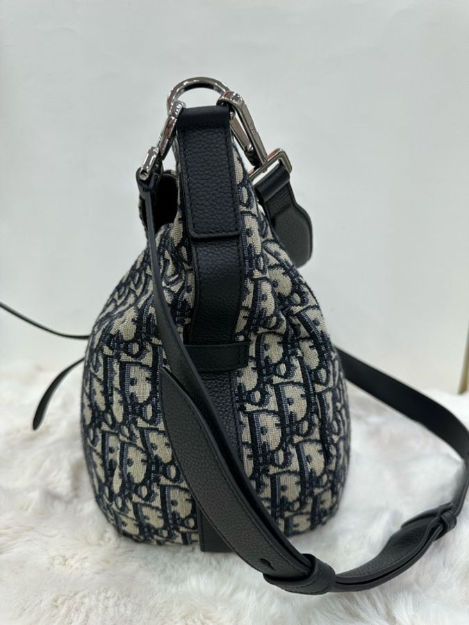 DIORA Saddle 柔軟Oblique老花滿印 皮革 馬鞍包肩斜挎手提包 男款 米色和黑色 閒置99新-3