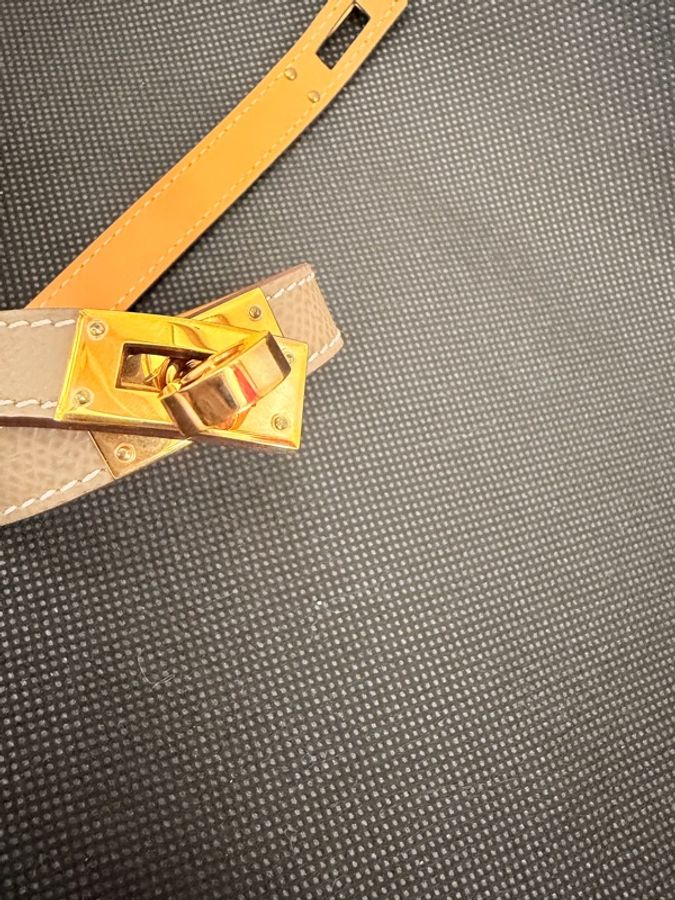 Hermes 18大象灰Epsom 玫瑰金double Kelly 手環-16