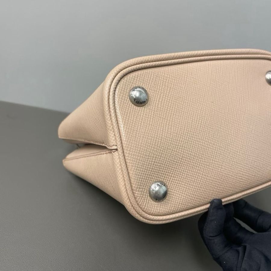 🤍 威選精品|PRADA Panier 徽章限定水桶包 🤍-8