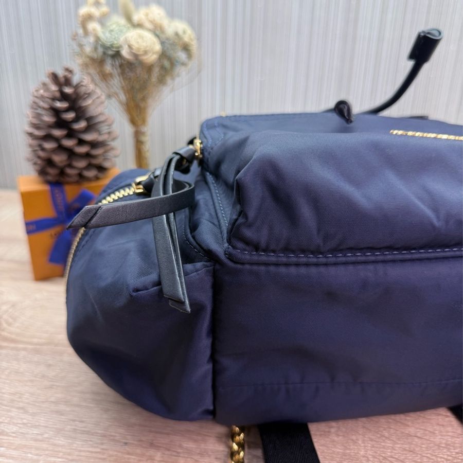 Burberry 深藍色金釦軍旅後背包-15