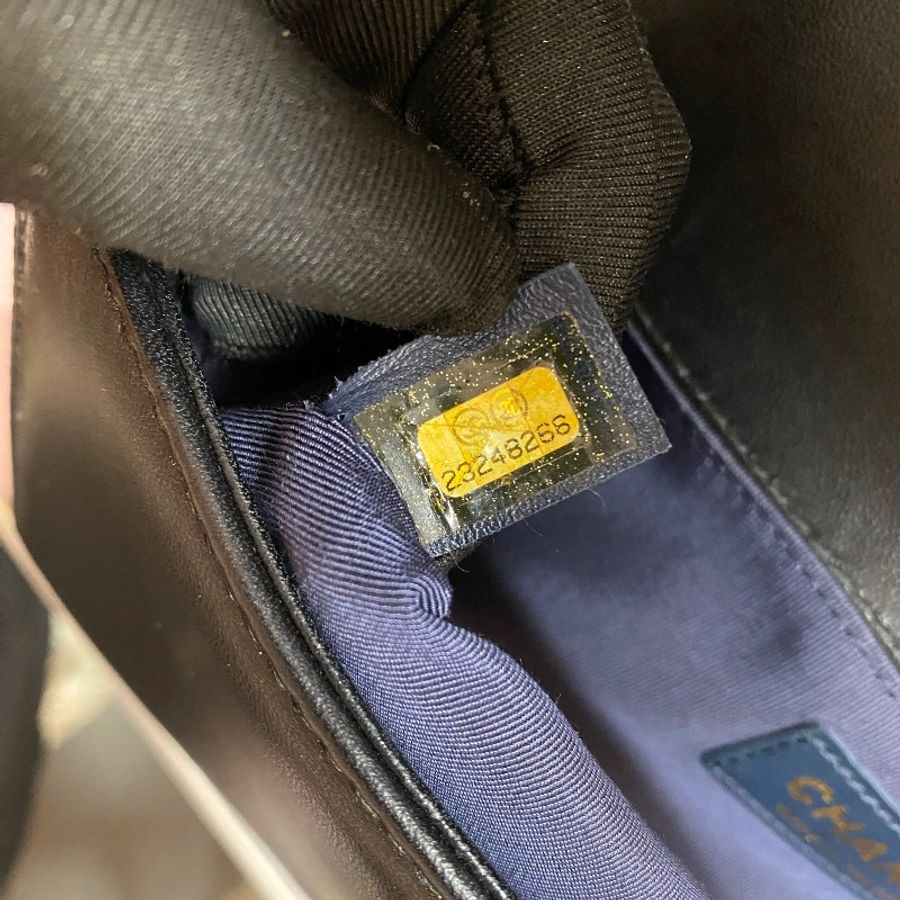 CHANEL香奈儿leboy海军蓝拼黑金扣中号25*15*7-14