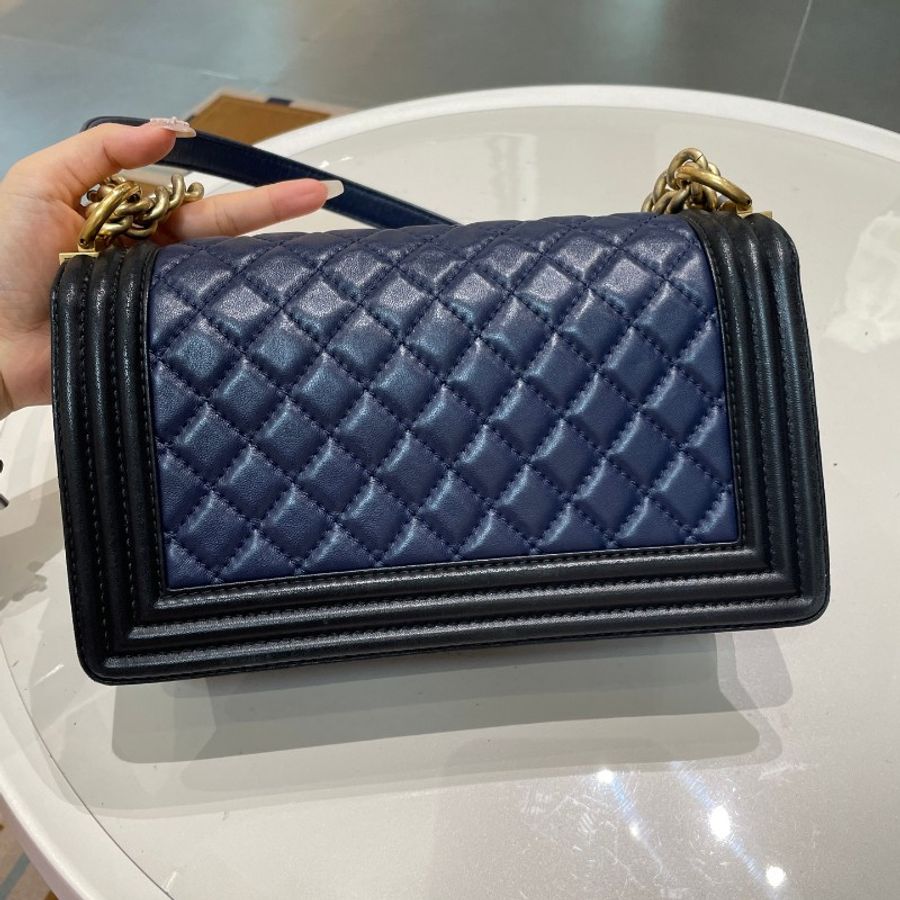 CHANEL香奈儿leboy海军蓝拼黑金扣中号25*15*7-20