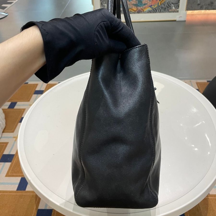 CHANEL香奈儿荔枝纹牛皮全黑so black书包扣tote托特包29*29*12-22