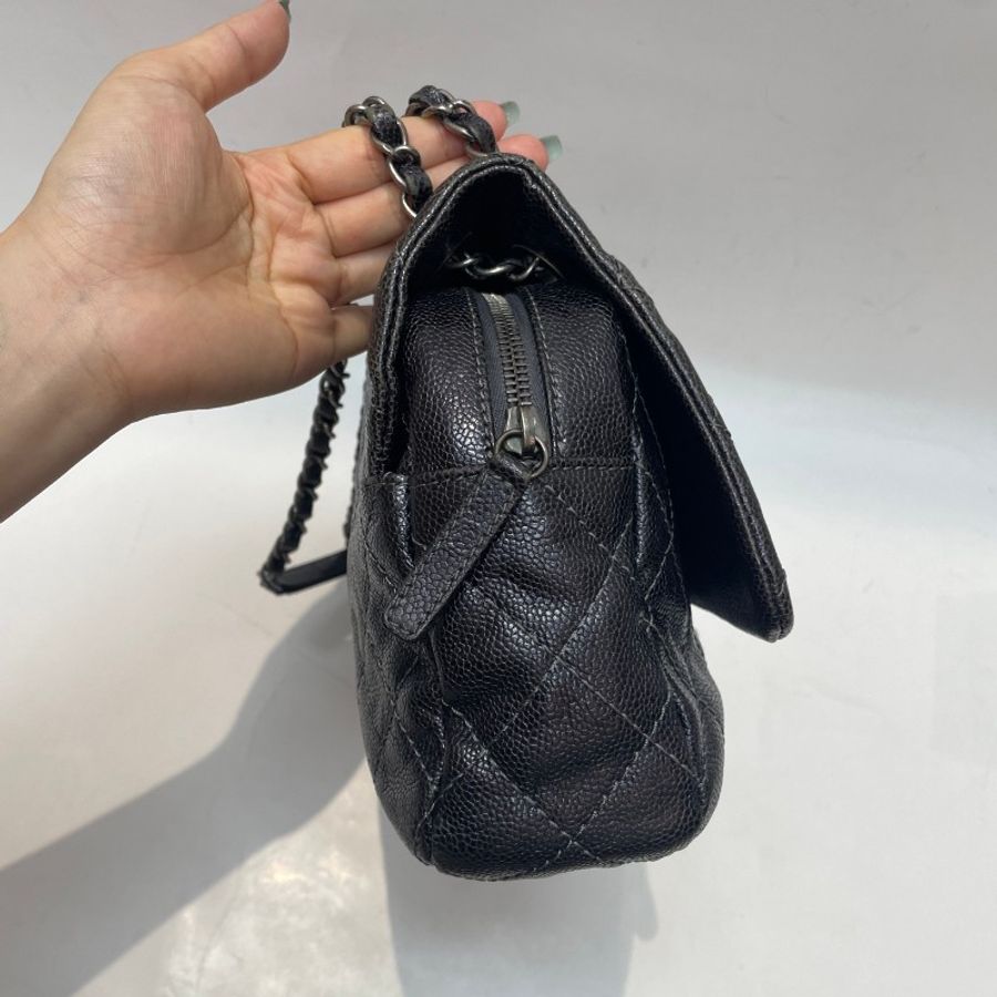 CHANEL香奈儿cf荔枝纹牛皮幻彩黑银jumbo机场包32*6*18-36