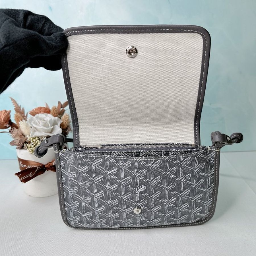 GOYARD 全新Plumet灰色信封斜背包-4