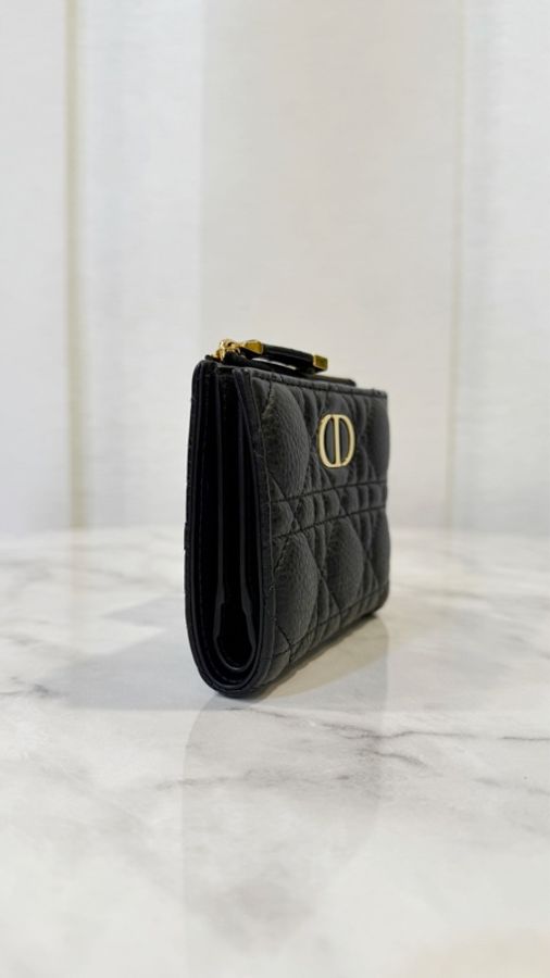 Dior 黑小牛皮金釦Caro Dahlia對釦短夾-4