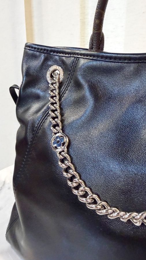 LV 黑牛皮銀釦Off Duty Backpack手提後背包M25522-1