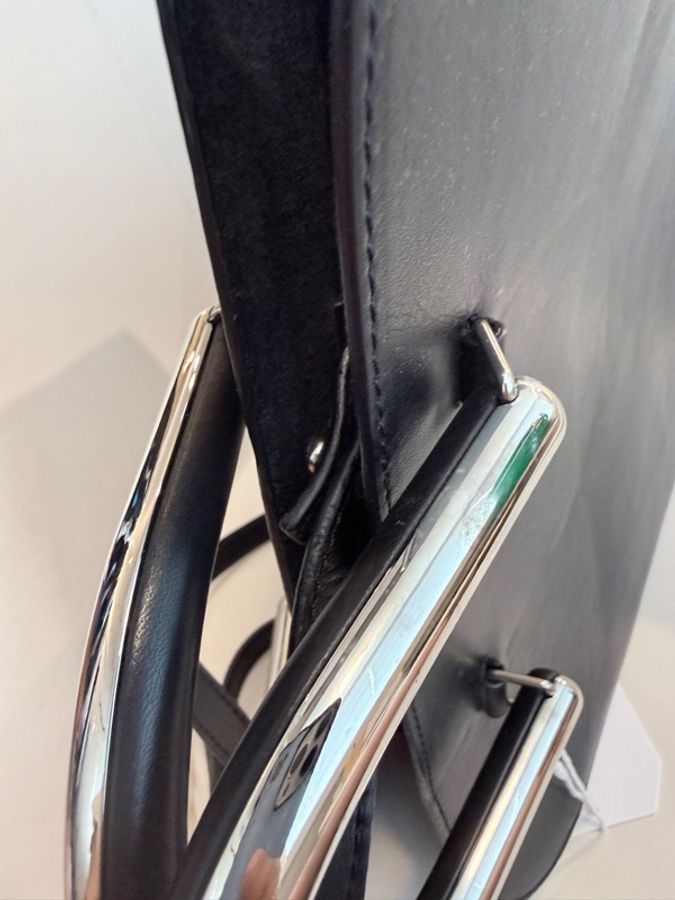 Maison Margiela✨MM6金屬手提包斜背包公事包-19