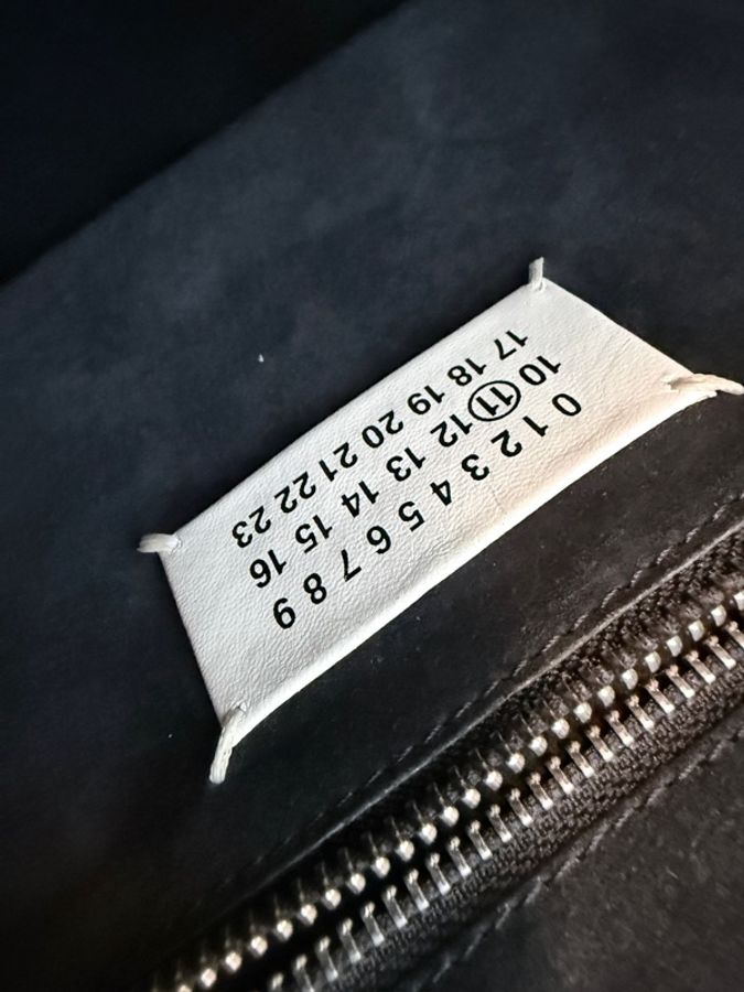 Maison Margiela✨MM6金屬手提包斜背包公事包-23