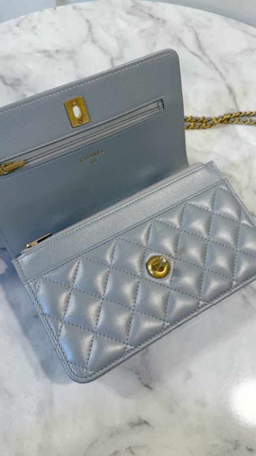 Chanel 珠光淺灰羊皮19 Handle手提斜背WOC AP3664-11