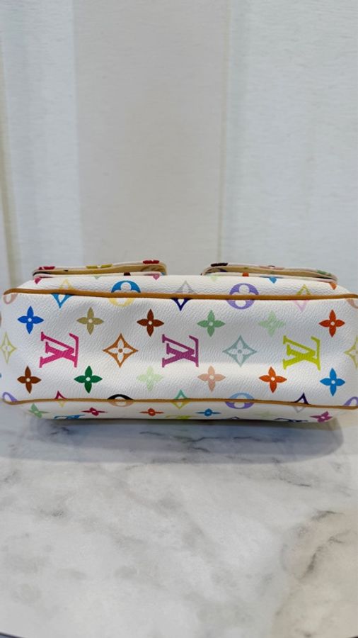 LV 白彩金釦翻蓋口袋手提肩背包M40053-12