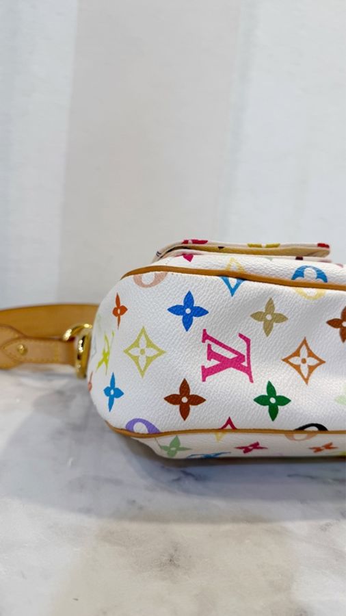 LV 白彩金釦翻蓋口袋手提肩背包M40053-13