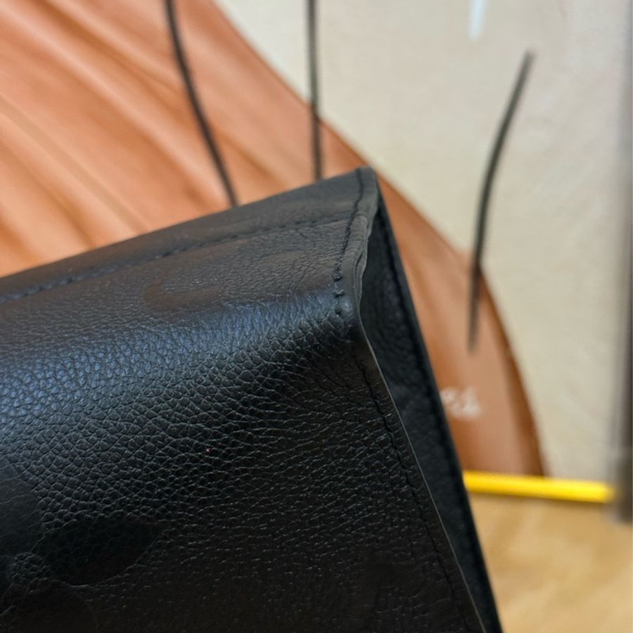 Lv on the go PM 全牛皮壓紋黑色 小號✨最新晶片款-7
