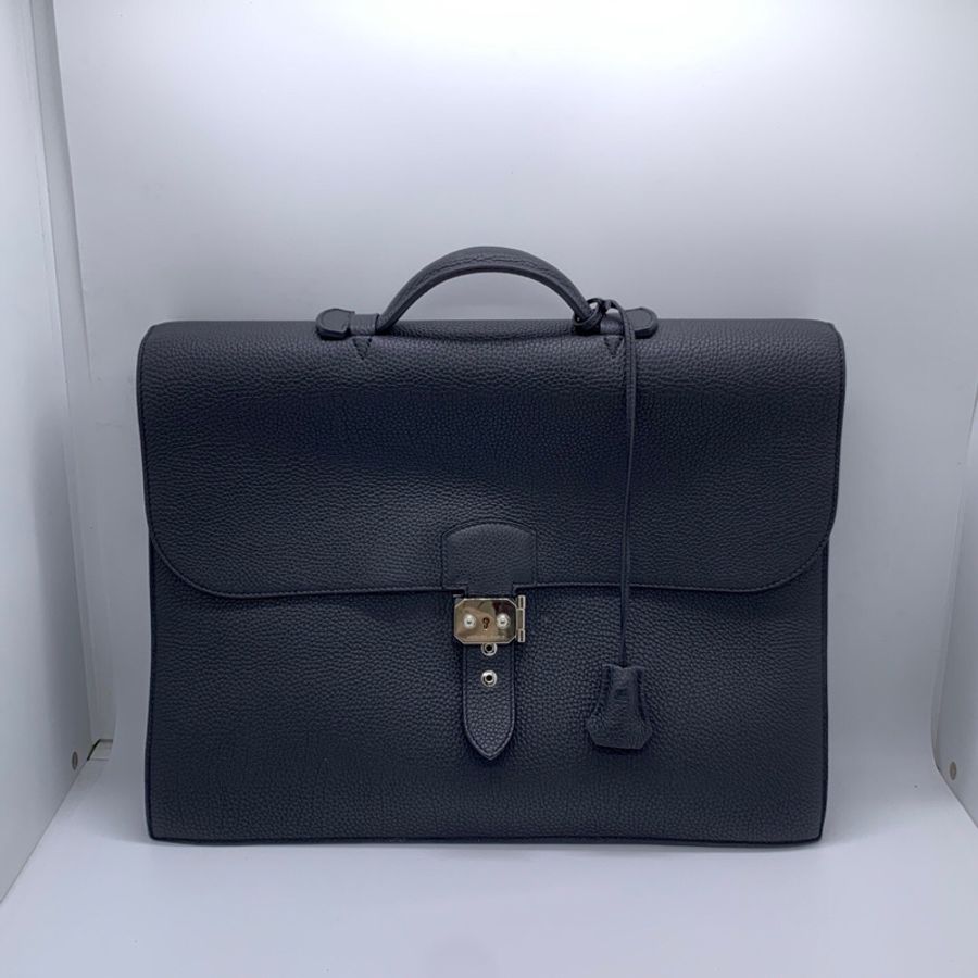 Hermes 愛馬仕 Sac à Dépêches 黑色手提公文包 框R Togo荔枝紋牛皮 鈀銀金屬鎖扣 尺寸約38*29cm經典款 皮質細膩 容量大 日常通勤 商務都很合適-0