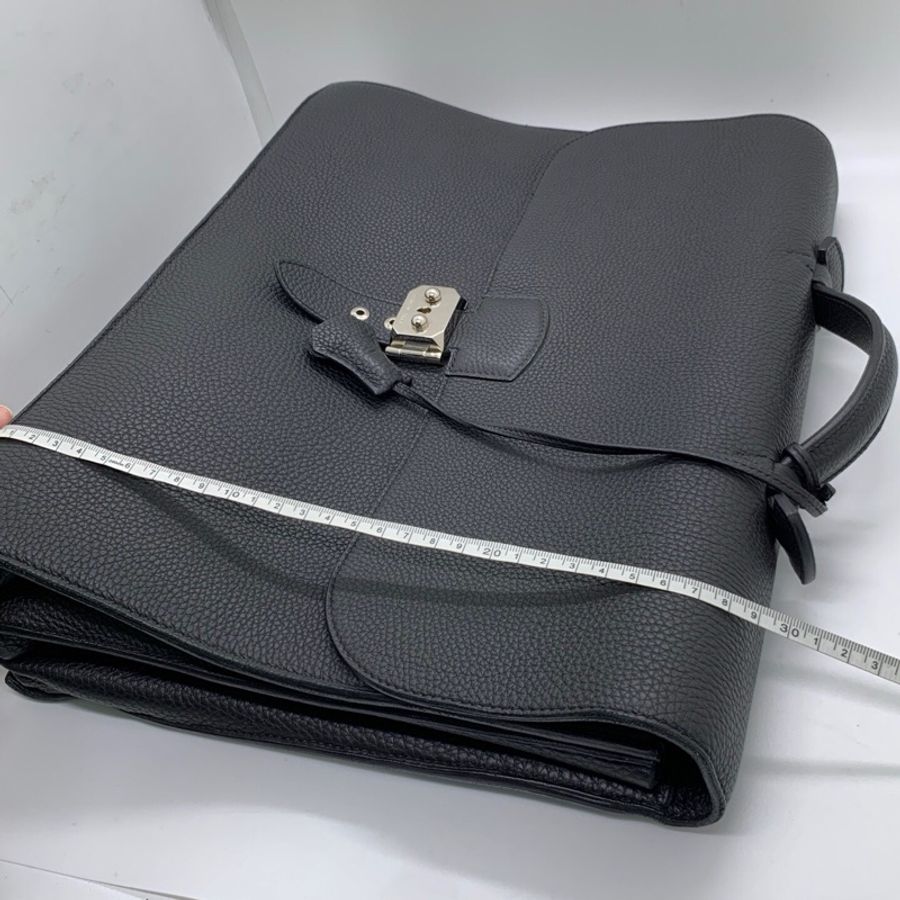Hermes 愛馬仕 Sac à Dépêches 黑色手提公文包 框R Togo荔枝紋牛皮 鈀銀金屬鎖扣 尺寸約38*29cm經典款 皮質細膩 容量大 日常通勤 商務都很合適-8