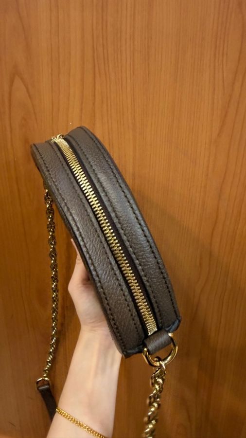 GUCCI PVC卡牛皮金釦斜背圓餅包-4