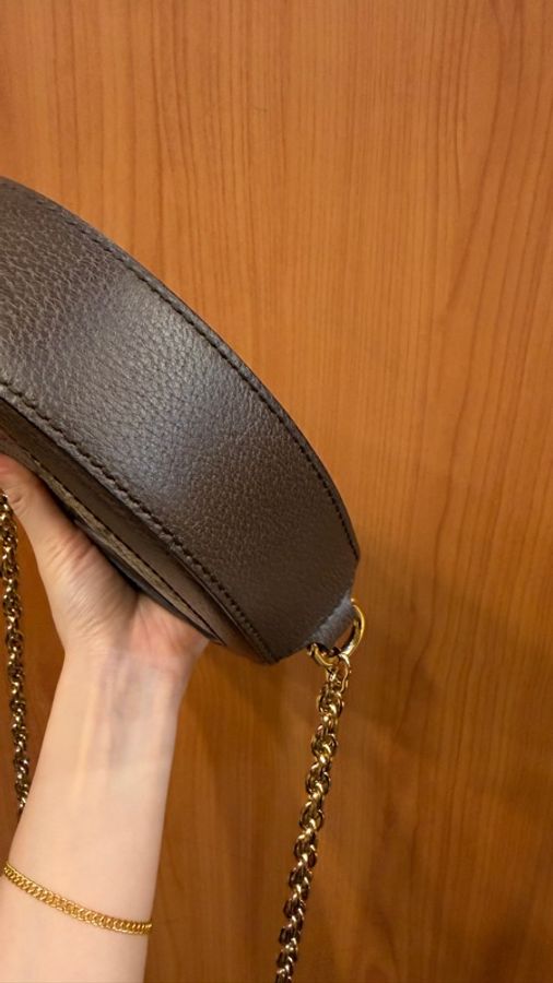 GUCCI PVC卡牛皮金釦斜背圓餅包-7