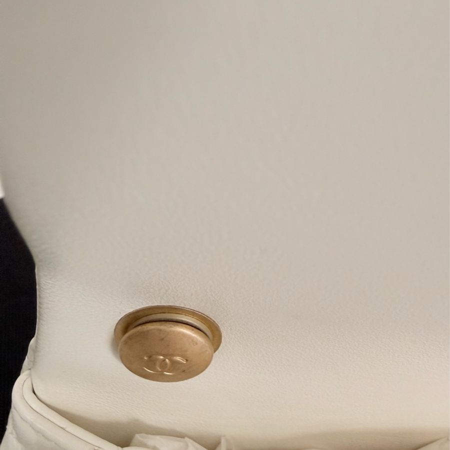 Chanel cf大mini 白羊皮金釦珍珠調節肩斜背包-45