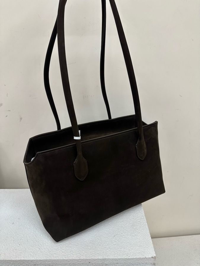 全新閑置 the row Terrasse 長管狀肩帶 小牛皮 單肩包 深棕色-3