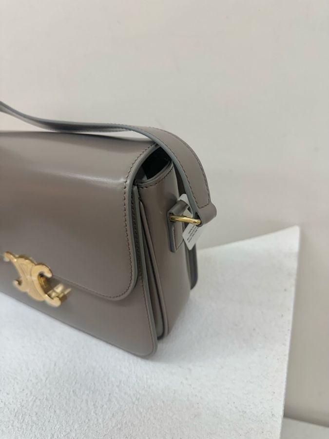 閑置 Celine Triomphe 經典金屬徽標 牛皮 手提包斜挎包單肩包 象灰色-1