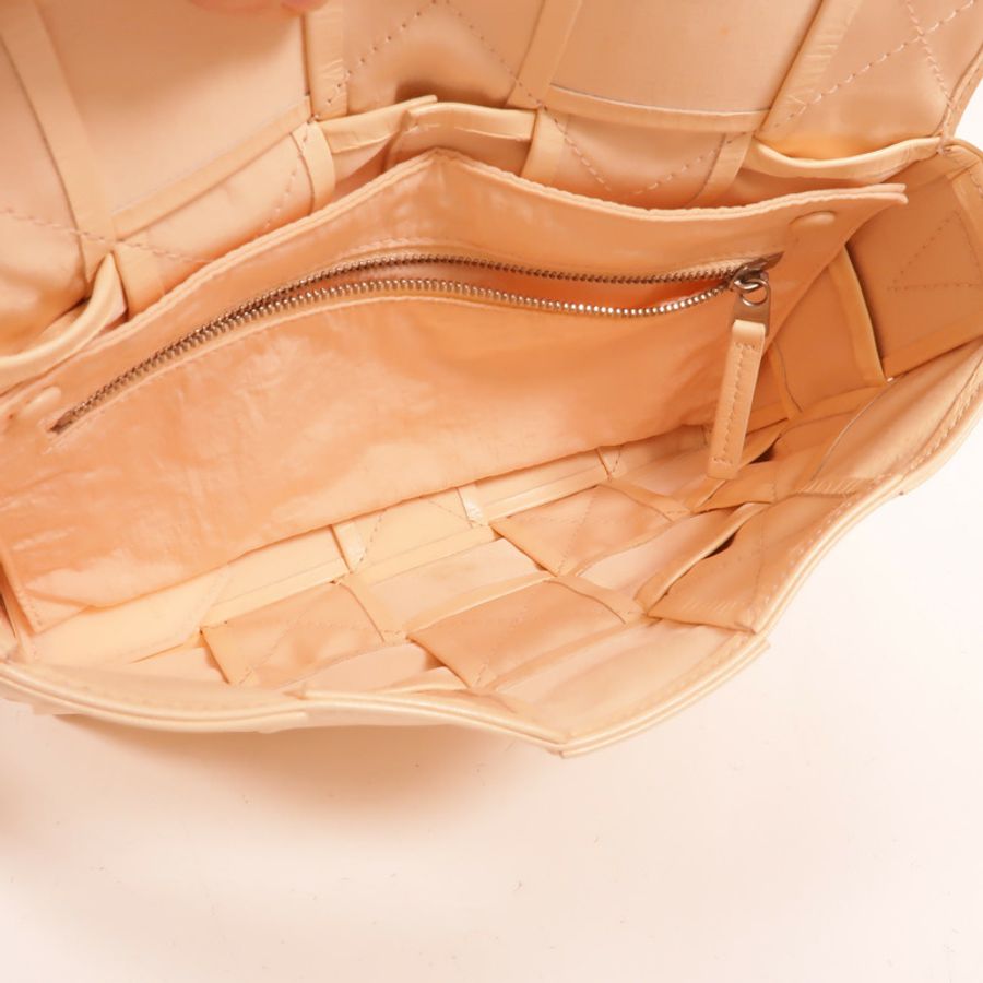 BOTTEGA VENETA 羊皮皮革Cassette Bag肩背袋-4