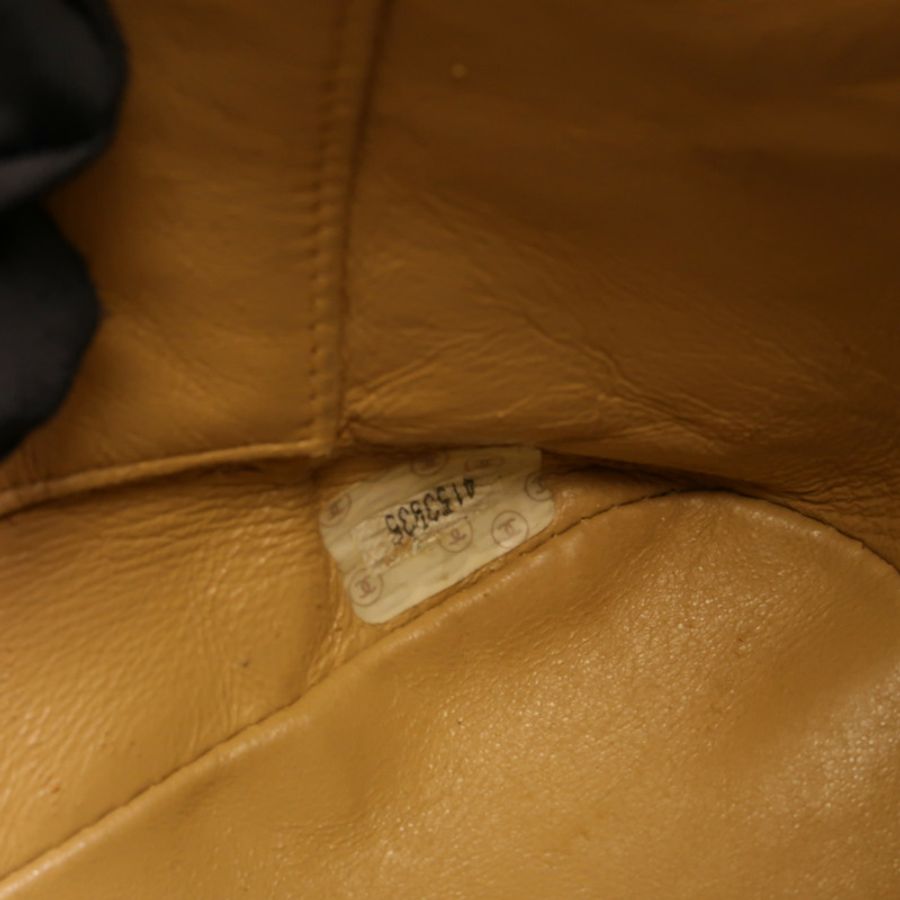 CHANEL 牛皮皮革Vintage Chain Shoudler肩背袋-10