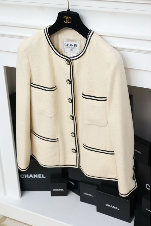 Chanel 95年芭比系列秀款黑白四口袋外套FR40-2