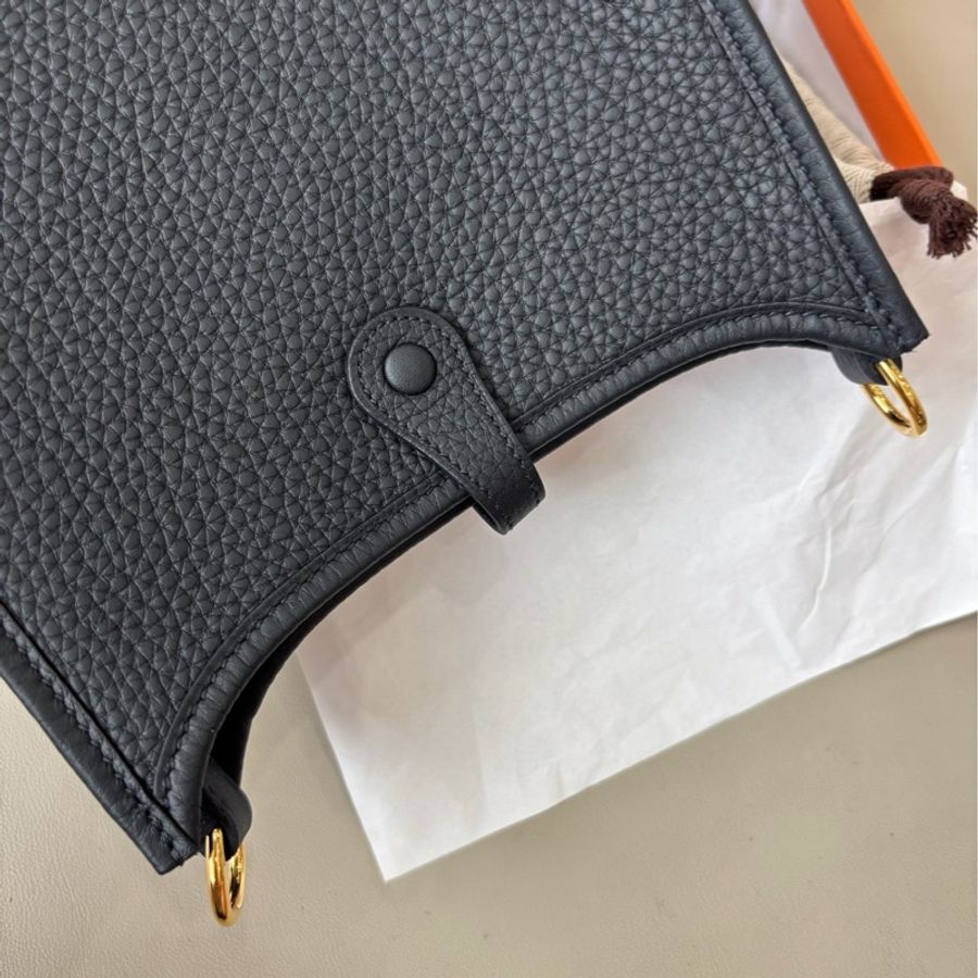 【全新品】愛馬仕Hermes 黑金mini Evelyne手提肩背包 K刻-4
