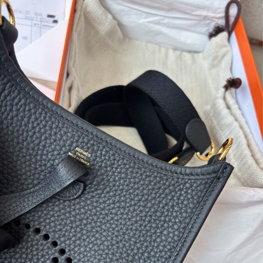 【全新品】愛馬仕Hermes 黑金mini Evelyne手提肩背包 K刻-5