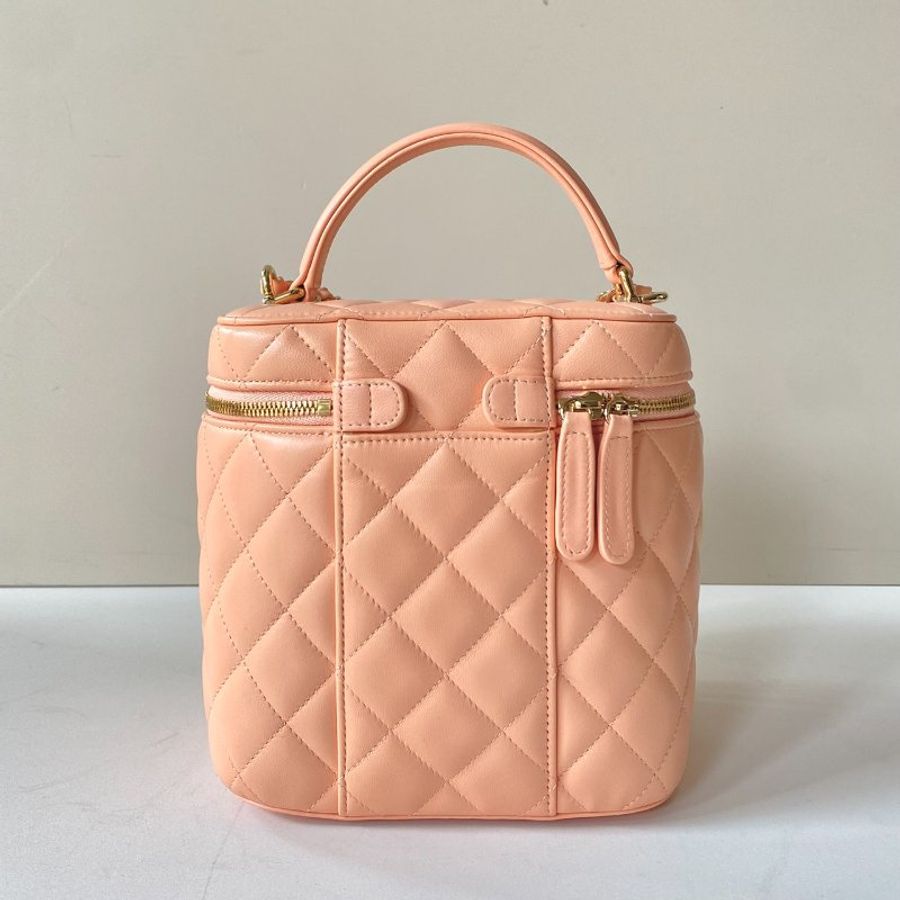 CHANEL 粉色 羊皮 金鍊 直式 手提 斜背 化妝箱 AS2362-1