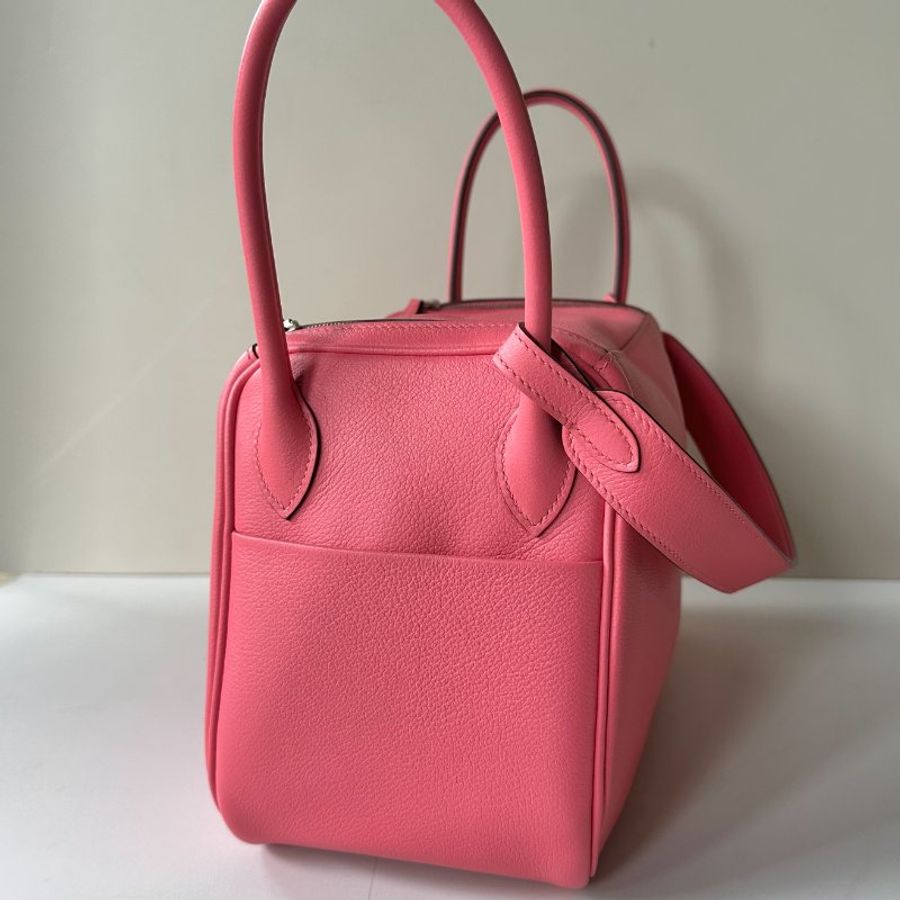 HERMES Lindy 26 粉色 銀釦 D刻 肩背包 現貨-3